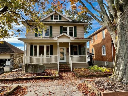 315 Catherine St, Somerset, PA 15501-1328