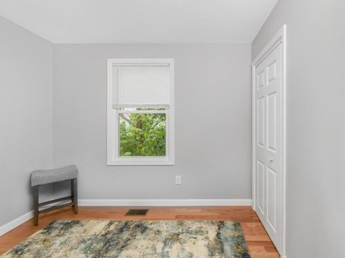 119 Regent Ave, Providence RI  02908-5430 exterior