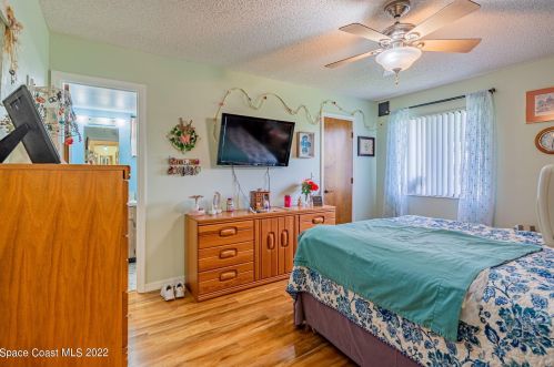 6140 Stillwater Ave, Cocoa FL  32927-8250 exterior