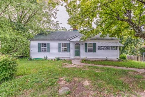 2700 Keystone Ave, Knoxville, TN 37917-3934