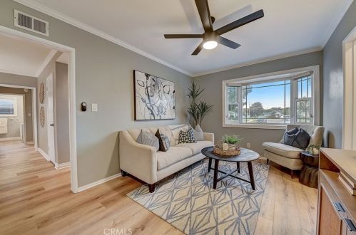 820 Stevely Ave, Long Beach CA 90815-3557 exterior