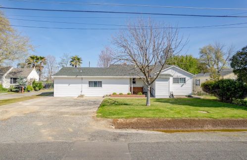 907 O St, Rio Linda, CA 95673-2401