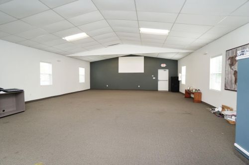 12 New St, Liberty Township OH  45036 exterior