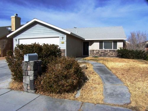 914 Dolphin Ave, Ridgecrest CA  93555-8101 exterior