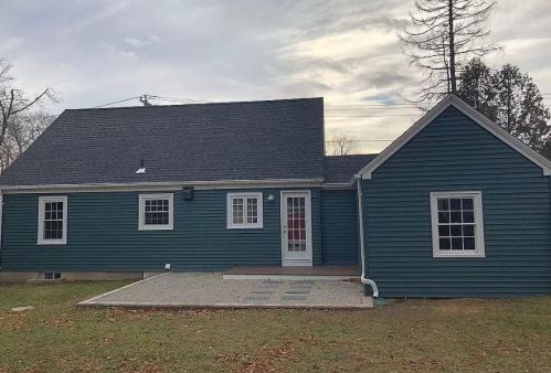 61 Parkway Ave, Providence, RI 02905-3311