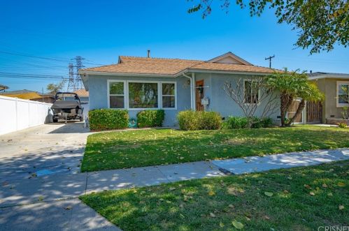 5034 Stevely Ave, Lakewood, CA 90713-2133