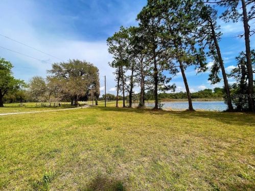 145 Silver Pond Rd, Crescent City, FL 32112-5437