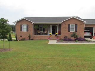 102 Ivy St, Grover, NC 28073-9510