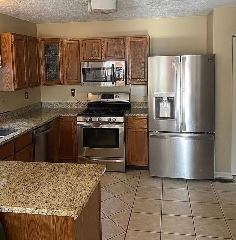 6004 Deer Run Dr, Trafford, PA 15085-2306