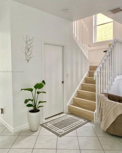 15042 20th St, Hollywood FL  33027-4363 exterior