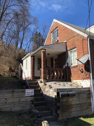 3902 Jane St, Pittsburgh, PA 15122-1638