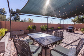 451 64th St, Mesa, AZ 85205-7525
