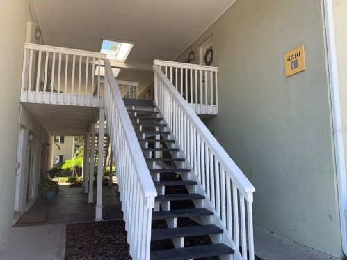 4810 Conway Rd, Orlando, FL 32812-1246