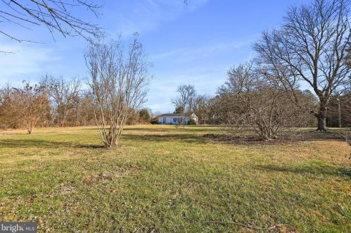 13070 Old Valley Pike, Edinburg VA  22824-3144 exterior