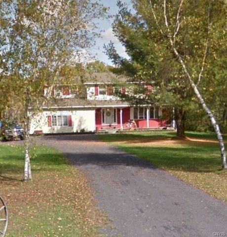 650 Kipp Rd, Parish, NY 13131-3318