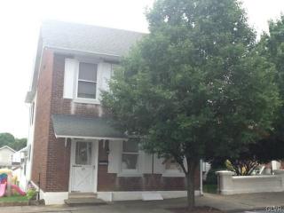 85 Church St, Macungie, PA 18062-1017