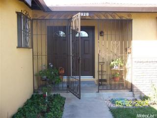 4928 Dingman Cir, Sacramento, CA 95823-1312