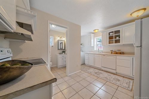 952 Mariposa St, Denver CO 80204-3914 exterior