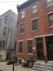 608 Delhi St, Philadelphia PA  19147-1923 exterior