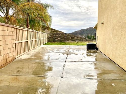 34149 Dianthus Ln, Lake Elsinore CA  92532-2983 exterior