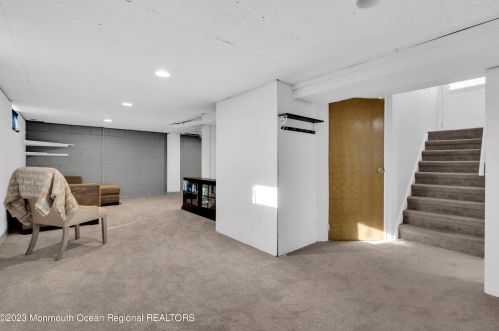 10 Trinity Pl, Jackson Twp NJ  08527-1822 exterior