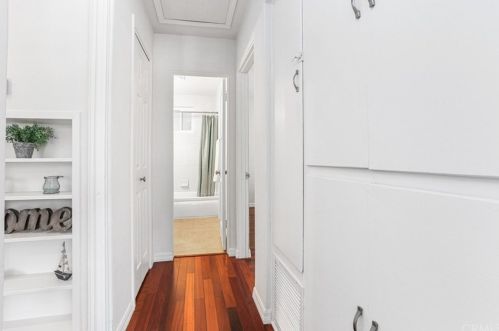 1627 Catalina Blvd, San Diego CA  92107-3720 exterior