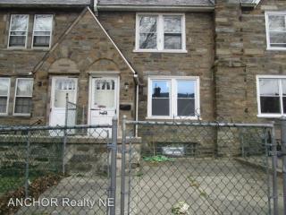6710 Lynford St, Philadelphia PA  19149-2126 exterior