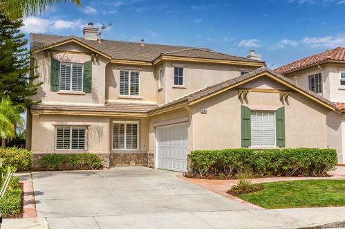 26461 Kipling Pl, Santa Clarita, CA 91381-1140
