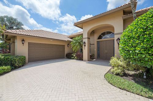 10614 Stonebridge Blvd, Boca Raton, FL 33498-2005