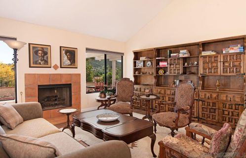 16035 Avenida Lamego, San Diego CA exterior