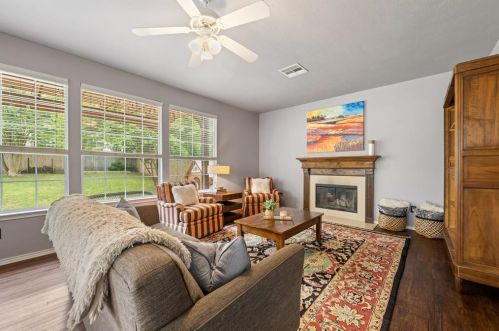 3013 Fleet Dr, Austin TX 78748-2963 exterior