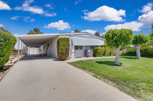 16318 Wimbleton Dr, Victorville, CA 92395-4956