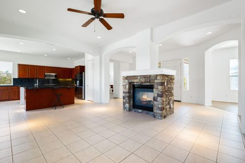 81326 Golden Barrel Way, La Quinta CA  92253-9325 exterior