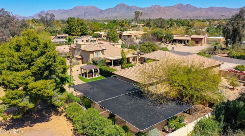9843 Clinton St, Scottsdale, AZ 85260-6213