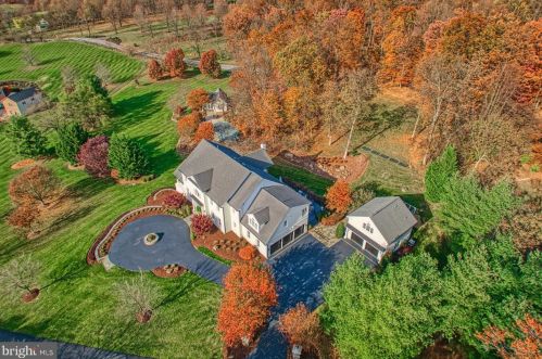 40280 Spectacular Bid Pl, Leesburg VA  20176-7173 exterior