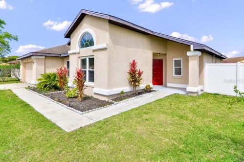 839 Honolulu Woods Ln, Orlando, FL 32824-9435