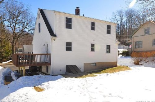 114 Greystone Ave, Bristol, CT 06010-7232