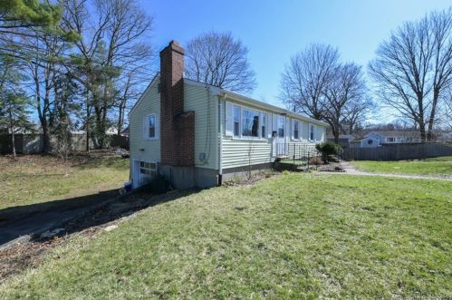 92 Leon Rd, Bristol, CT 06010-6902