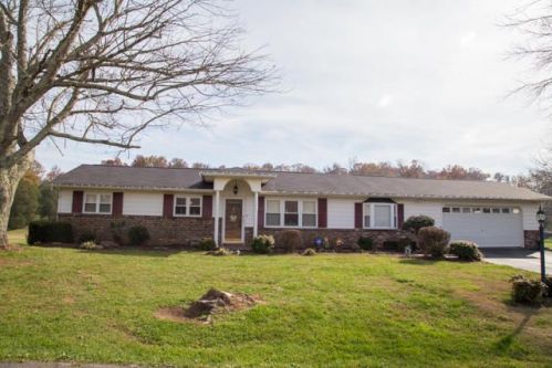 6102 Jim Luttrell Ln, Knoxville, TN 37918-9137