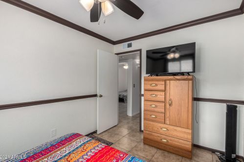 10814 12 St, Phoenix AZ 85085-7708 exterior