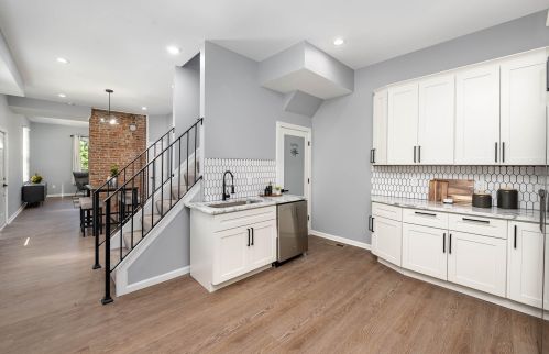 1253 Pike St, Covington KY  41011-2136 exterior