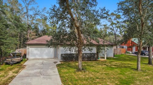 236 Sparkleberry Ln, Freeport, FL 32439-4248