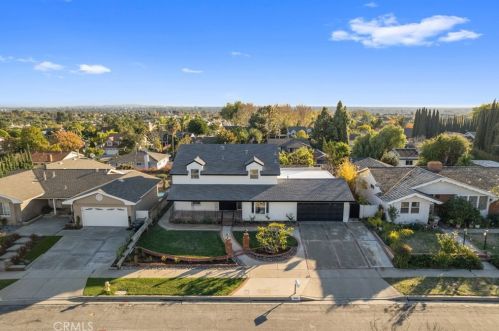 1850 Mariposa Ln, Fullerton CA  92833-1819 exterior