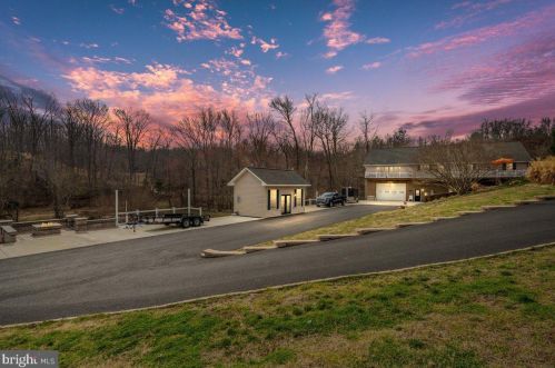 6161 10th St, Owens, VA 22485-7459