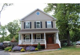 92 Manalapan Rd, Spotswood, NJ 08884-1635
