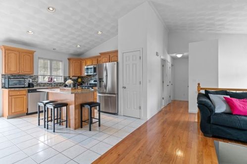 25 Ricci Dr, North Providence RI  02911-2417 exterior