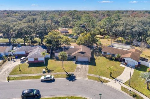 1404 Myrna Ln, Kissimmee, FL 34744-2764