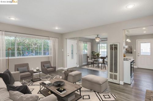 214 Ruby St, Oakley CA  94561-2197 exterior