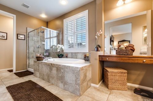 6787 Vanderbilt St, Chino CA  91710-1308 exterior