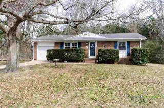 39 Cornell Dr, Jacksonville, NC 28546-5406